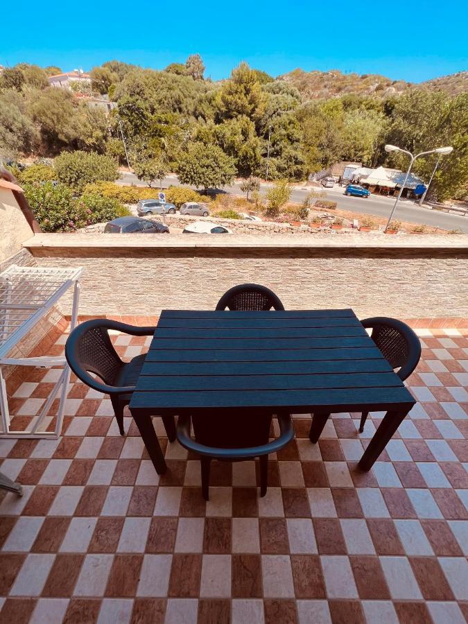 Apartament Il Maestrale La Maddalena  Zewnętrze zdjęcie