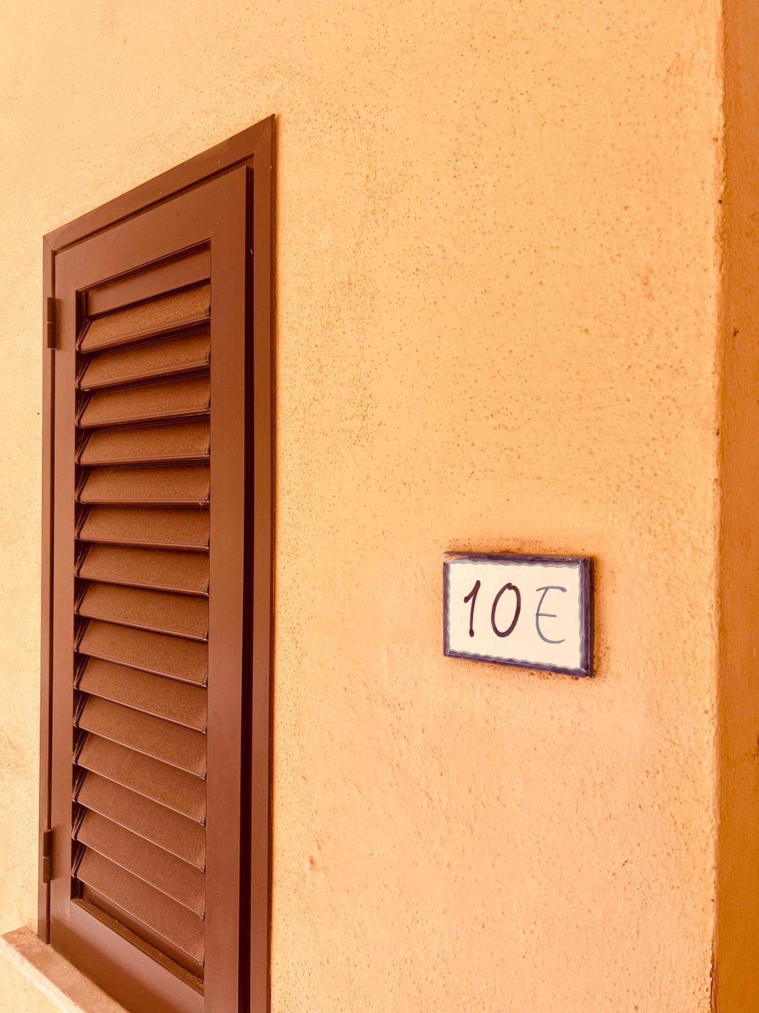 Apartament Il Maestrale La Maddalena  Zewnętrze zdjęcie