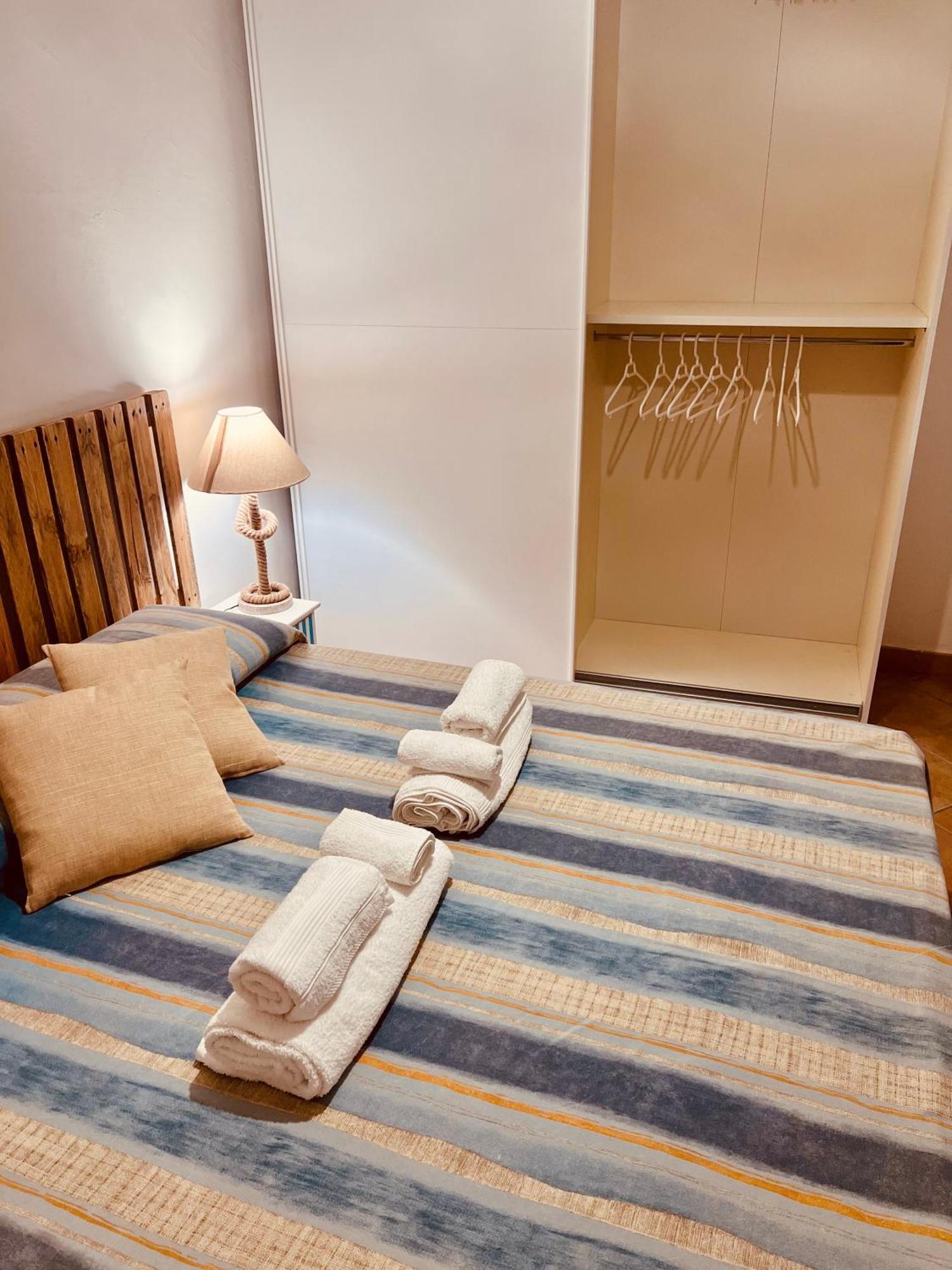 Apartament Il Maestrale La Maddalena  Zewnętrze zdjęcie